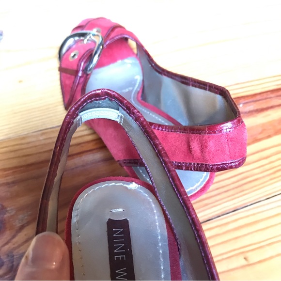 Nine West Red Suede Buckle Sling Back Heels, EUC, 7.5 - Picture 9 of 11
